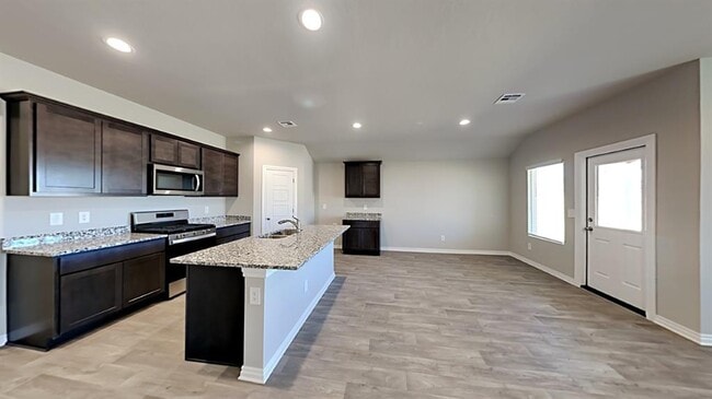 Photo - 4200 Colt Dr