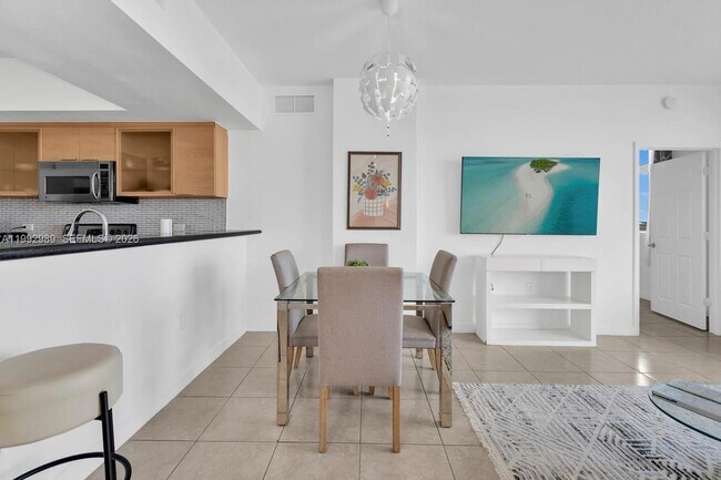 Photo - 140 S Dixie Hwy Unit 403