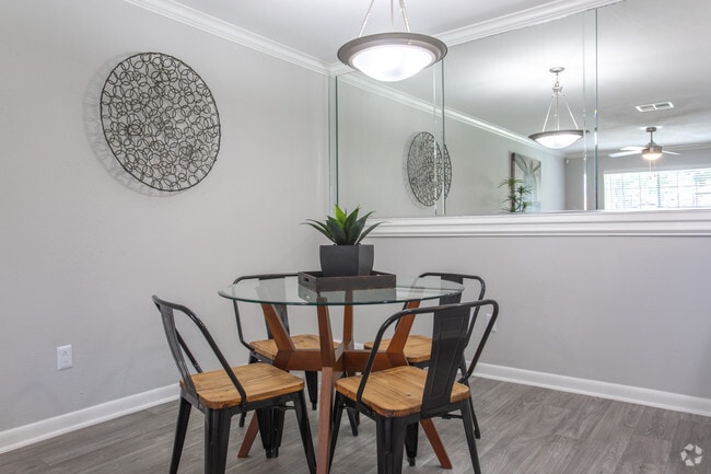 1 Br, Dining Room
