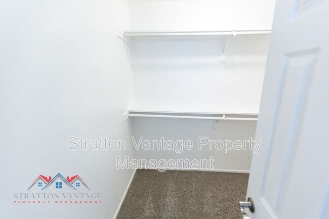 Photo - 1402 E Guadalupe Rd