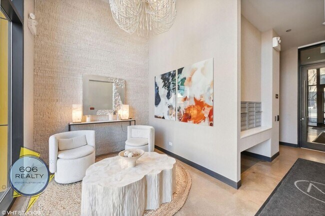 Photo - 3462 N Lincoln Ave