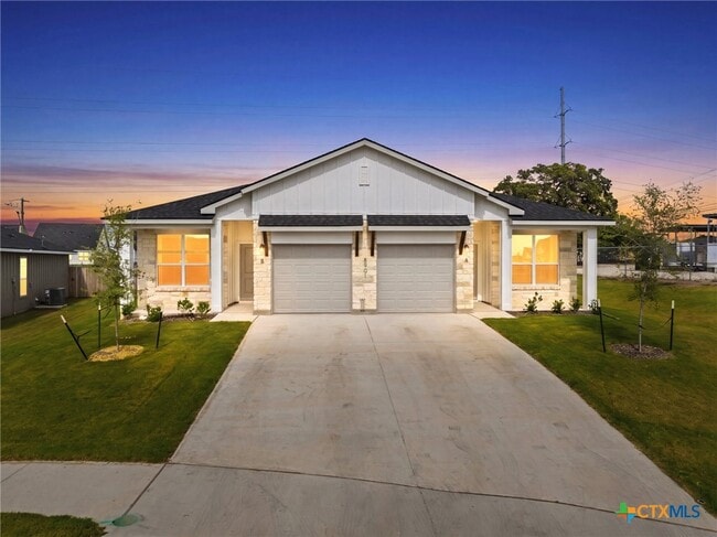 Building Photo - 8901 Prickly Ash Dr