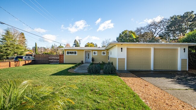 Building Photo - 5 Ormond Ct