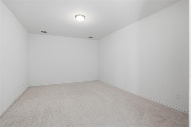 Photo - 537 Oakmoss St