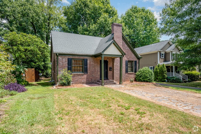 Building Photo - 2035 Chesterfield Ave Rental