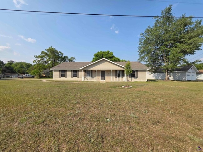 Photo - 501 Fieldstone Rd