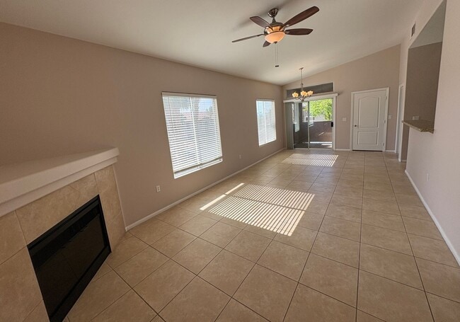 Photo - LOCATION! LOCATION! LOCATION! Unit 3923