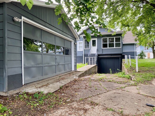 Photo - 1612 Pennsylvania Ave