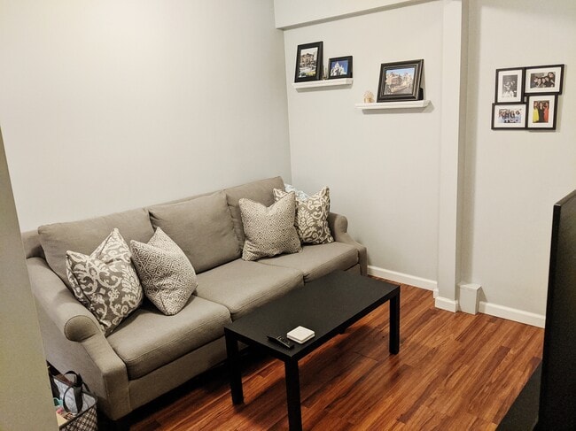 Photo - 17 Hillside Ave