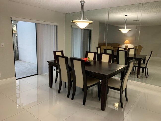 Photo - 1494 White Pine Dr