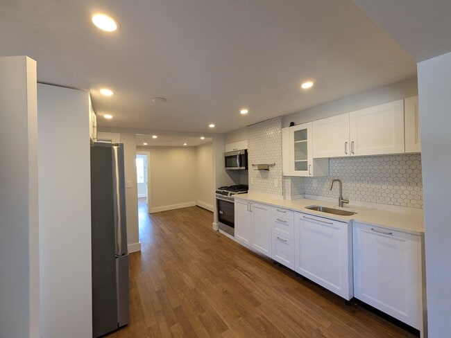 Photo - 91 Marginal St Unit 3