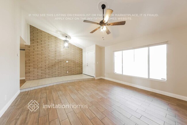 Photo - 4613 W Augusta Ave