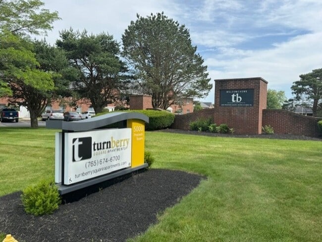 Photo - Turnberry Square Apartments