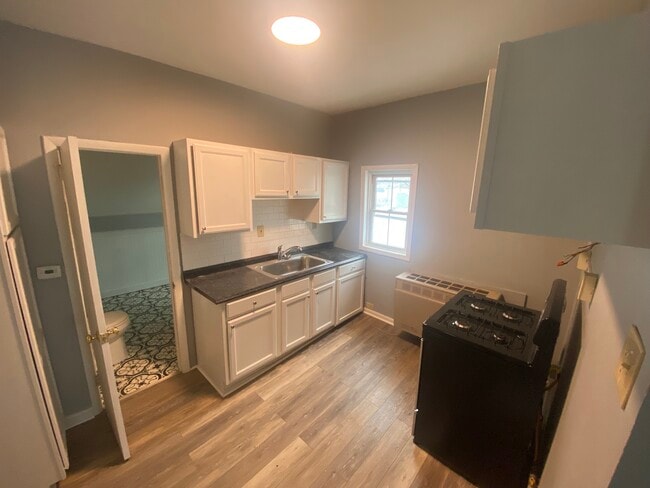 Photo - 55 Chase St Unit 2