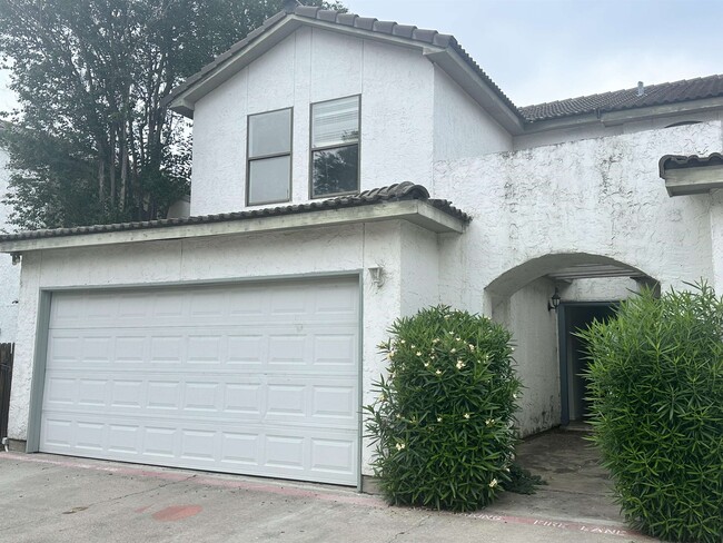 Building Photo - 100 W Village Blvd Unit 13