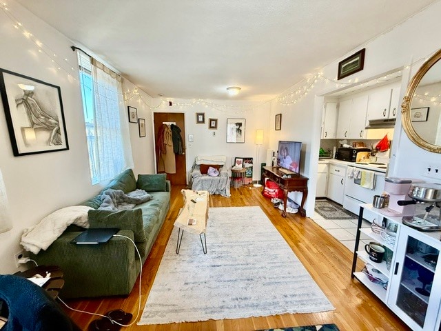 Photo - 1 Noyes Pl Unit 9