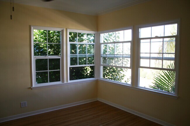 Photo - 837 Alandele Ave Unit 837