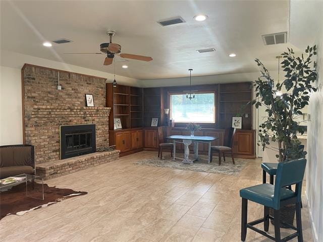 Photo - 810 Lucas Dr
