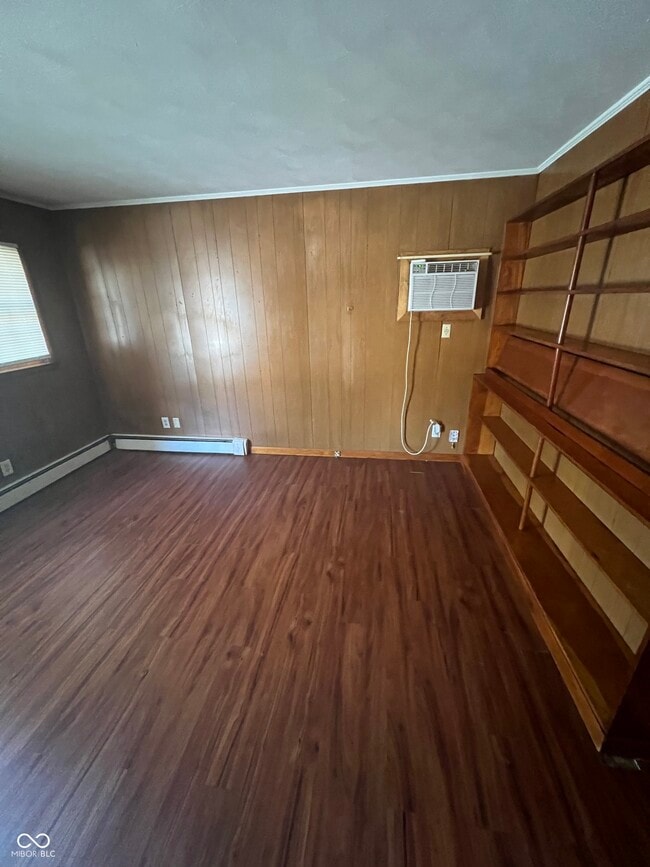 Photo - 107 Wallace Dr