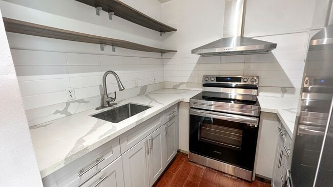 Photo - Across Schofield  Macomb  Gate - Woodwinds - 1bdrm/1bath/1 pkg Unit C409