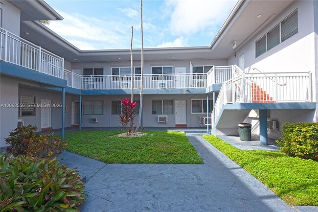 350 75th St Unit 203