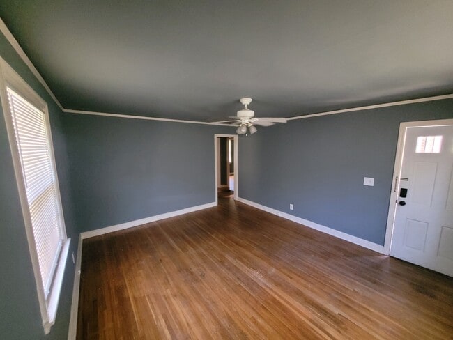 Photo - 104 Summerlea Dr