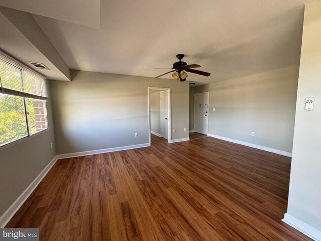 Photo - 12705 Dara Dr Unit 302