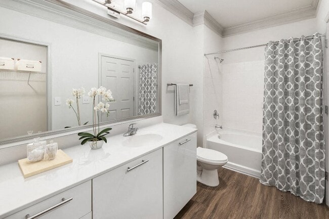 Photo - Gramercy At Buckhead