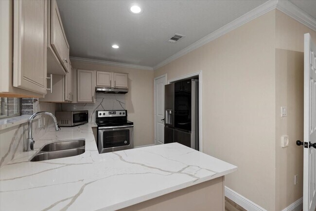 Photo - 5018 Wilmington St