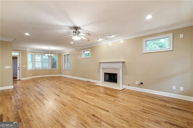 Photo - 1199 Foster Pl NW