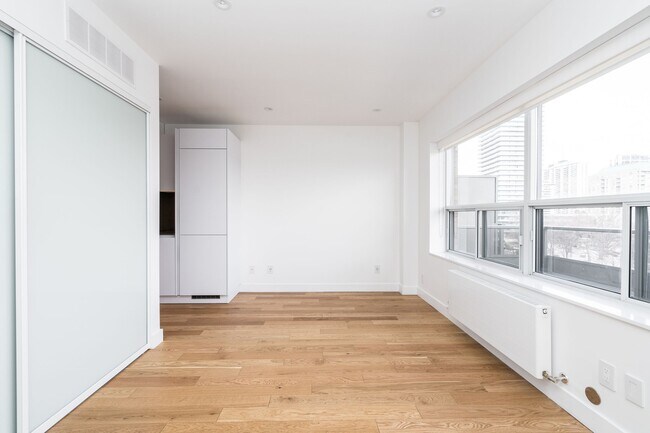 Photo - 111 Lawton Blvd Unit 607