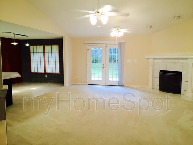 Photo - 6805 Cedar Lake Dr