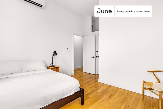 Photo - Room in Shared 5 bed/3 bath home Unidad B