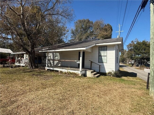 Building Photo - 36 Gulf St