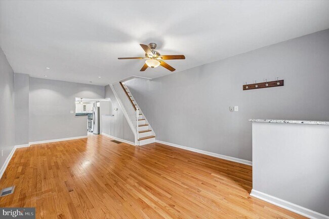 Photo - 2042 E Huntingdon St