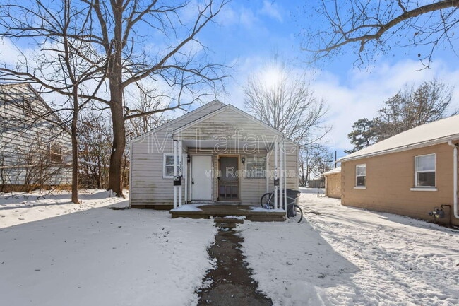 Building Photo - 1707 Shortridge Dr