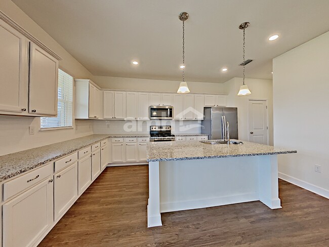 Photo - 510 Pine Terrace Dr