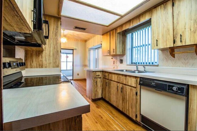 Photo - Northside Rental Home!