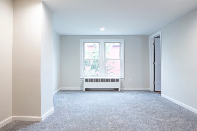 Photo - 62 Union St Unit A