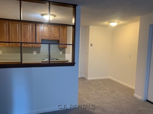 Photo - 5 Viking Ct Unit 47