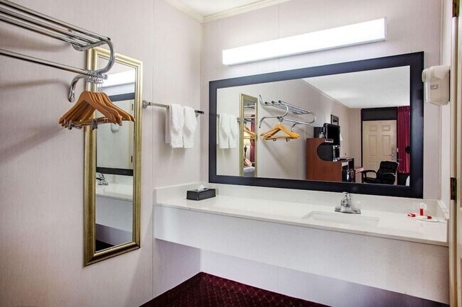 Photo - 3140 Falls Pky Unidad Thrive at the Falls