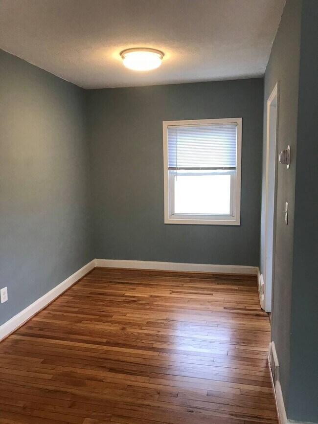 Alexandria/Braddock Rd Metro 403 Mount V... Townhome Townhome