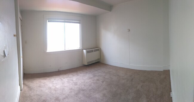 Photo - 3707-3709 Brookdale Ave Unidad 3709-1/2