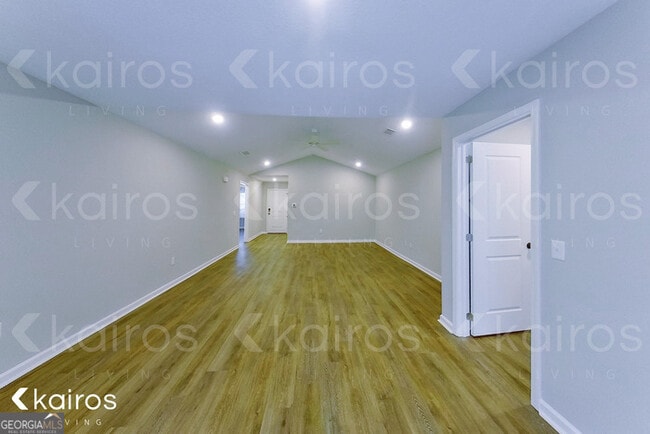 Photo - 148 Cottage Grove Rd