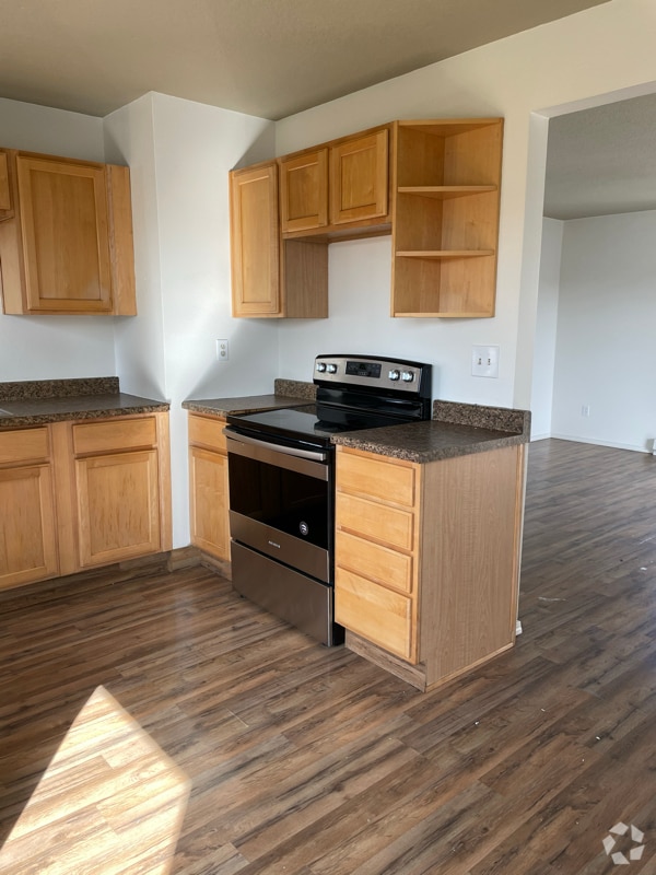 Building Photo - 1613 NE 81st Ave Rental