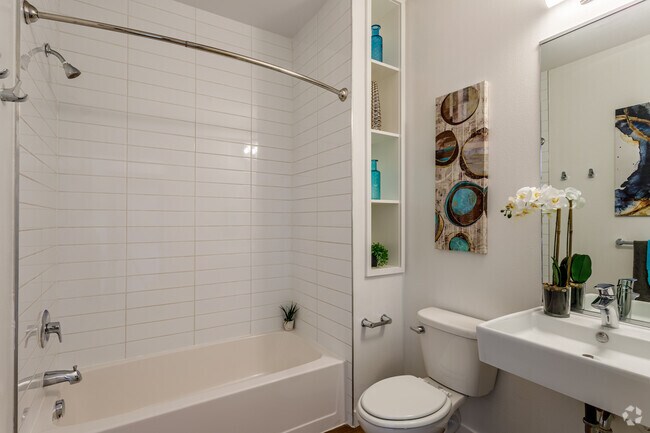 Studio - 390SF - Eliot Flats