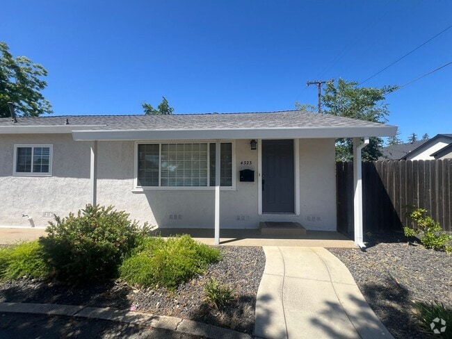 Building Photo - 4323 El Camino Ave Rental