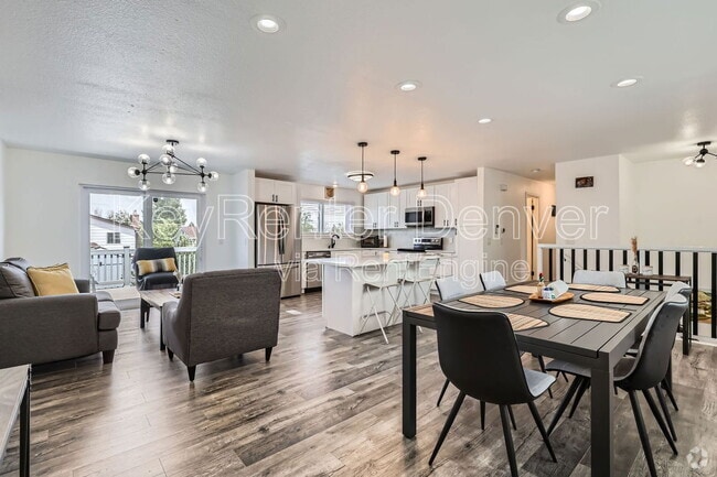 Building Photo - 15071 E Utah Pl Rental