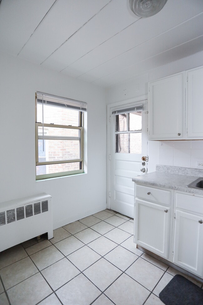 Photo - 5649 N Christiana Ave