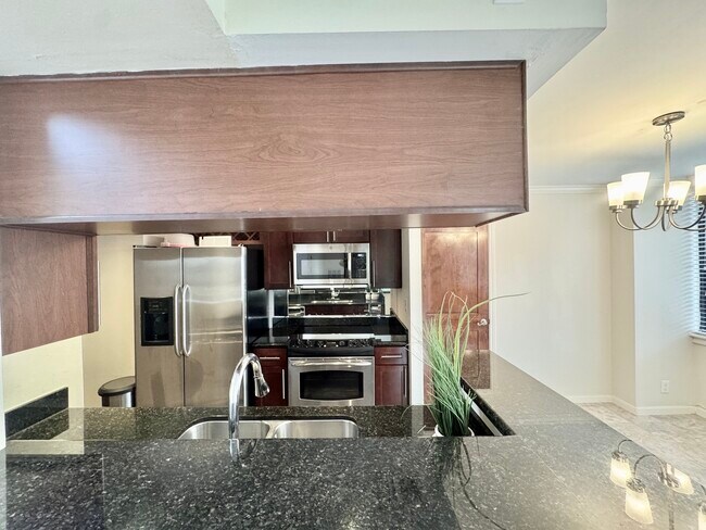 Photo - 3525 Sage Rd Unit 404
